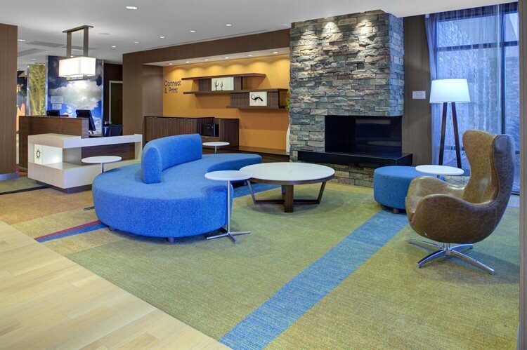 Fairfield Inn & Suites Flagstaff Hotel Lobby Seating