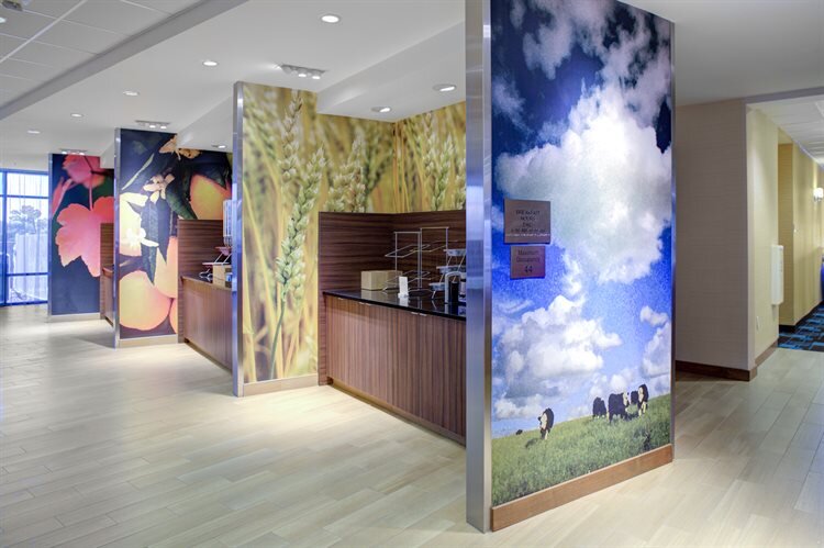 Fairfield Inn & Suites Flagstaff Hotel Lobby