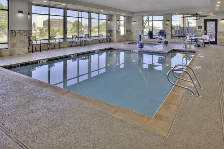 Hampton Inn & Suites Flagstaff Hotel Indoor Pool
